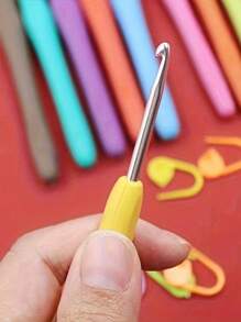 Ergonomic 9pcs Rainbow Crochet Hook Set| Smooth, Durable Aluminum Oxide Needle| Comfortable Grip 2-6mm| Bright Colors For Fun Crafting