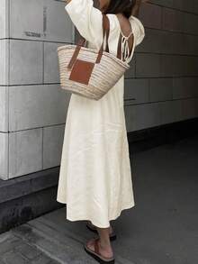 فستان طويل بأكمام منتفخة ذو لون واحد فضفاض لوحيد الصدر، متسى الظهر وذو رقبة على شكل حرف V ، بأسلوب إجازة فرنسي عصري مناسب للربيع والصيف