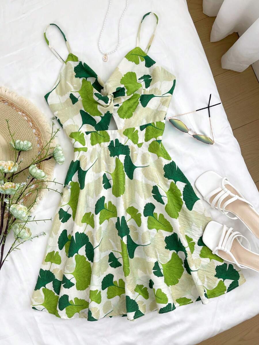 Valentine's Day V-Neck Backless Open Shoulder Slip Dress, Ginkgo Leaf Green, Suitable For Spring & Summer - Green - View 1