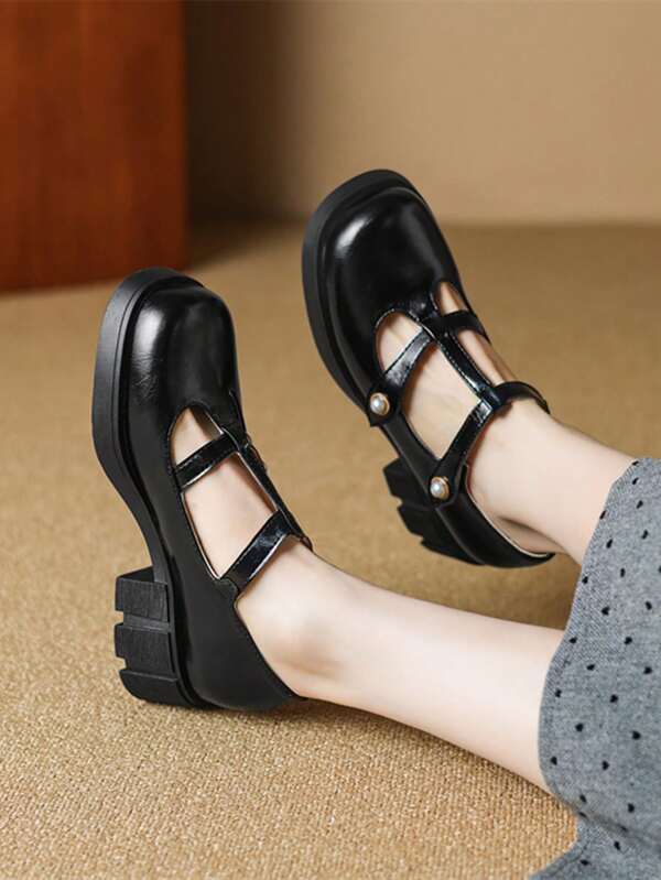 New Spring Pearl Buckle Sexy High Heels Women, T-Strap Thick Heel Round Toe Pumps