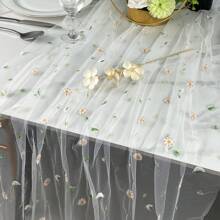 1 pieza Camino de mesa bordado con margaritas, mantel de encaje sencillo, decoración bordada con margaritas y verdor en estilo rústico y elegante, adecuado para bodas, reuniones familiares, fiestas de cumpleaños y decoración textil DIY