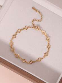 1 Set Minimalist Versatile 18K Gold Plated Hollow Four-Leaf Clover Necklace, Suitable For Women As Holiday Gift Or Daily Wear - Yellow Gold - View 4