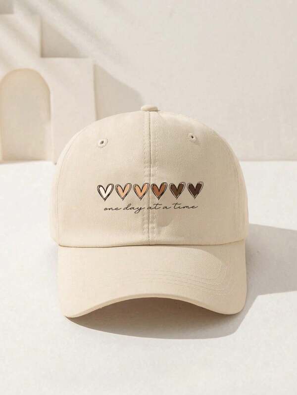 1pc High-Quality Printed Heart & Gradient English Letter Baseball Cap, Suitable For Casual Outdoor Wear, Simple, Personalized, Fashionable, Versatile, UV Protection, Breathable, Adjustable, Convenient, Travel, Gift For Friends, Family, Lovers, Valentine's Day Gift, Birthday Gift (Actual Color May Vary)