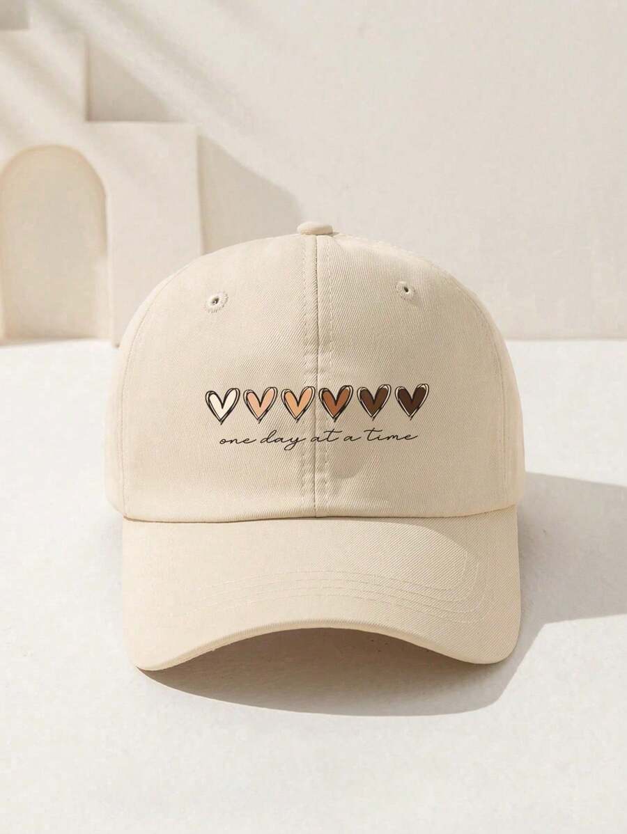 1pc High-Quality Printed Heart & Gradient English Letter Baseball Cap, Suitable For Casual Outdoor Wear, Simple, Personalized, Fashionable, Versatile, UV Protection, Breathable, Adjustable, Convenient, Travel, Gift For Friends, Family, Lovers, Valentine's Day Gift, Birthday Gift (Actual Color May Vary)