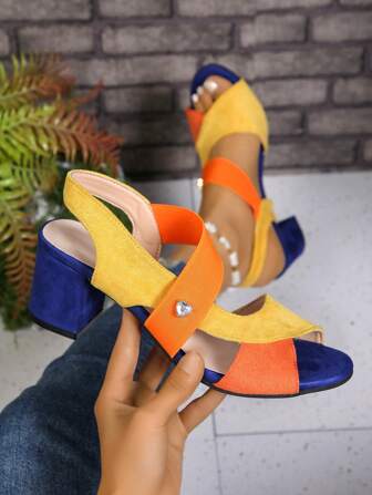 Women's Velvet Chunky Heel Crystal Sandals, Breathable Comfortable Outdoor Casual Shoes, New Spring/Summer 2025