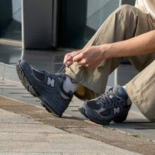 New Balance Zapatillas de running retro de la serie NB 2002R, zapatos deportivos y casuales de moda de corte bajo, unisex M2002RTC