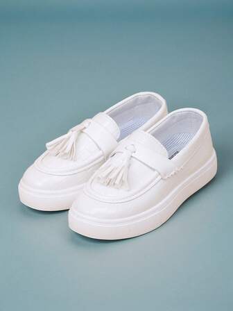 Kids' Fashionable Solid Color Tassel Decor Slip-On Athletic Sneakers, Casual Loafers