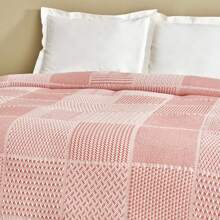 Karaca Home Luna Double Bedspread, 200x220 Cm, Pink - Pink - View 2