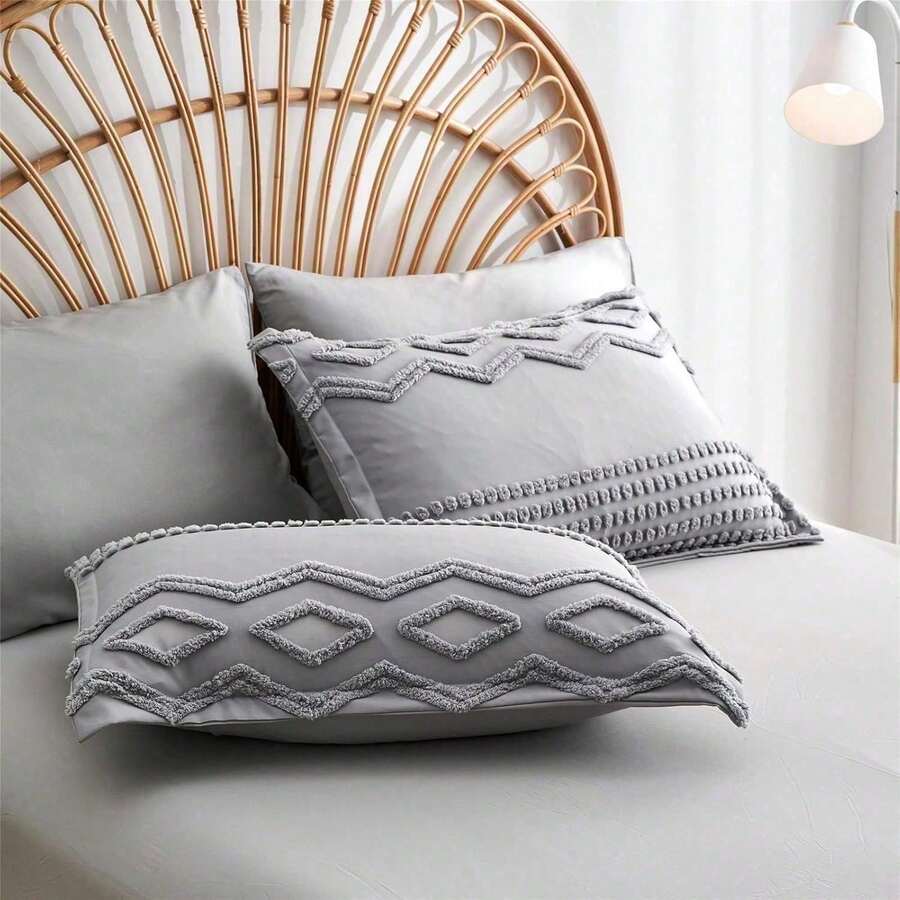 7-Piece Bohemian Geometric Tufted Queen Comforter Set: All Season Microfiber Bedding
