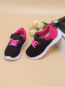 Nuevos zapatos deportivos para niños y estudiantes de verano, zapatillas informales transpirables antideslizantes para niñas
