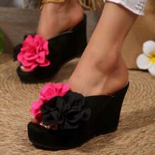 女士厚底坡跟凉鞋，露趾时尚百搭鞋