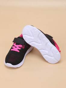 Nuevos zapatos deportivos para niños y estudiantes de verano, zapatillas informales transpirables antideslizantes para niñas