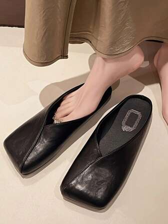 春夏新款方头一脚蹬木屐，露背穆勒鞋女士户外穿着百搭凉鞋