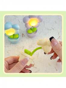 1/2pcs可爱迷你花朵小夜灯创意氛围床头灯桌面装饰花朵小夜灯迷你台灯创意护眼暖光学生宿舍（主要用来装饰，灯光效果不强）