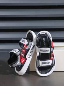 2025 neue grüne beliebte Jungen Sandalen, Jungen Sportliche Sandalen mit modischen weichen Sohlen, Kinder Strand Sandalen mit rutschfesten dicken Sohlen, flache Bade-Pantoffeln