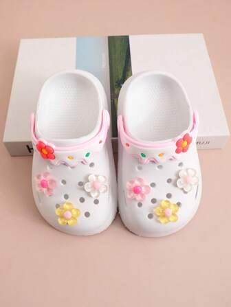 儿童拖鞋时尚可爱花童凉鞋透气防滑室内外花园沙滩拖鞋户外运动旅游度假街拍软底宝宝拖鞋。