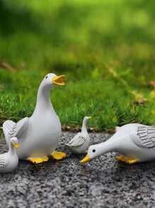 1 Set Of Duck Family Resin Ornaments (4 Pieces), Warm And Cute Design, Perfect For Home Decor, Desk Display, Children's Room Decoration, Adding Fun To Life, An Ideal Choice For Gifts Or Personal Use.