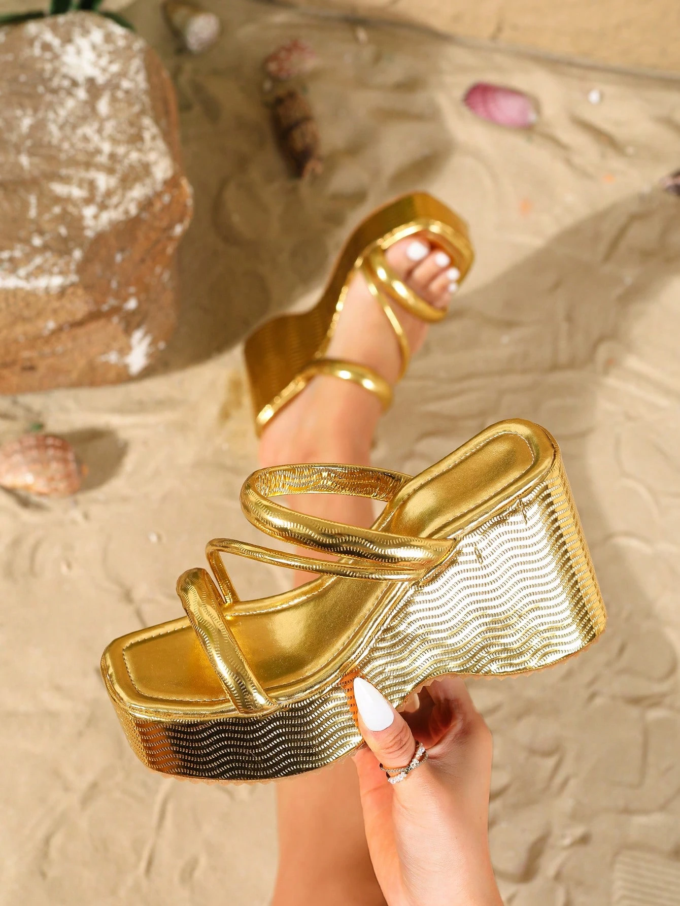 Women’S Fashion Gold Edged Thick Sole Sandal Slippers, Simple Stylish For