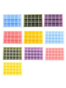 Silicone Ice Cube Mold Suitable For Food Use, Featuring 15 Or 24 Square Grids With A Lid For Easy Ice Release.Soft Silicone 15 Grids Ice Making Box - 1pc Low Temperature Resistant Easy To Clean Ice Cube Mold Tray,Silicone Ice Tray -Grids Hexagonal Ice Cube Mold For Perfectly Shaped Ice Cubes And Ice Balls
