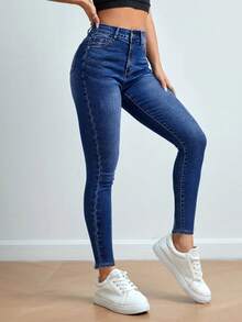 Jeans Ajustados de Cintura Alta para Mujer - Denim Elástico Elegante, Bolsillos Diagonales, Lavables a Máquina, Mezcla Suave, Azul Versátil, Ajuste Cómodo para Todas las Estaciones - Azul lavado medio - Ver 2