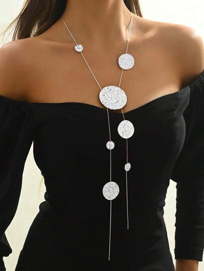 1 st Y-formad halsband för kvinnor, mode asymmetriskt slagmönster skiva geometriskt hänge lång tofs halsband, lämplig för daglig outfit och streetwear