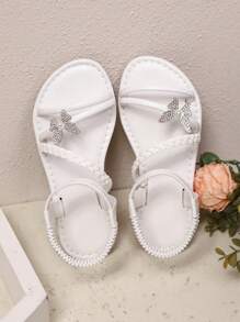 1 双大码婴儿/幼儿女孩平底珍珠和蝴蝶装饰凉鞋，白色 PU 后带圆头防滑时尚优雅可爱罗马凉鞋适合 3-15 岁女孩日常、派对、休闲、旅行、春/秋季新品 - 白色 - 查看 5