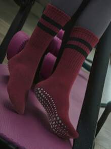 1 Pair Women's High Elastic Non-Slip Fitness Sports Dotted Yoga Pilates Mid-Calf Socks