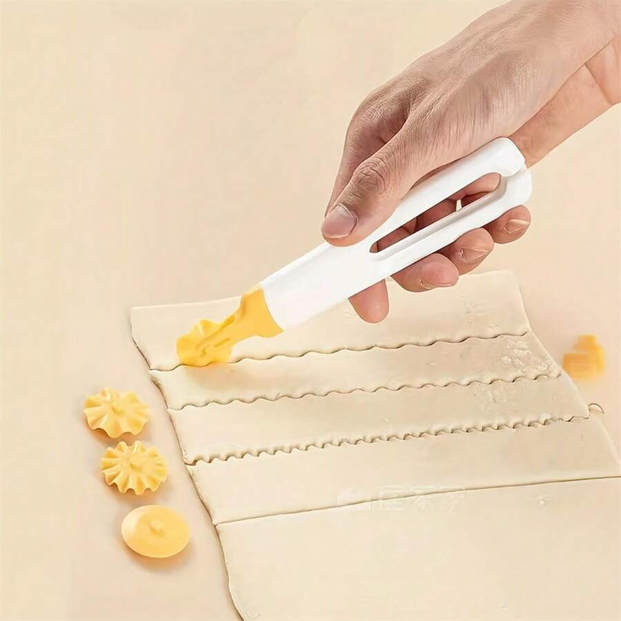 Juego de 4 en 1 de cortador de pizza de plástico con accesorios intercambiables de sello de pastelería - Utensilio de cocina para dar forma a la masa y cortar la corteza de la tarta - Para panaderos y cocineros en casa - Herramienta de hornear multiusos - Regalo perfecto para amantes de la comida