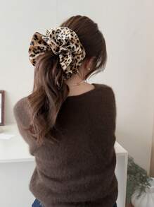 1pc Oversized Leopard Print Elegant & Versatile Hair Scrunchie
