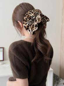 1pc Oversized Leopard Print Elegant & Versatile Hair Scrunchie