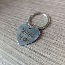 1 件 Mama Bear 钥匙链 - 不锈钢心形激光雕刻