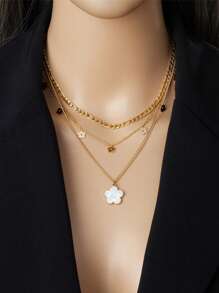 1 Multi-Layered Wear Retro Smooth Shell Floral Pendant Stainless Steel Three-Layer Petal Chain Necklace Suitable For Women's Daily Wear - Multicolor - View 4