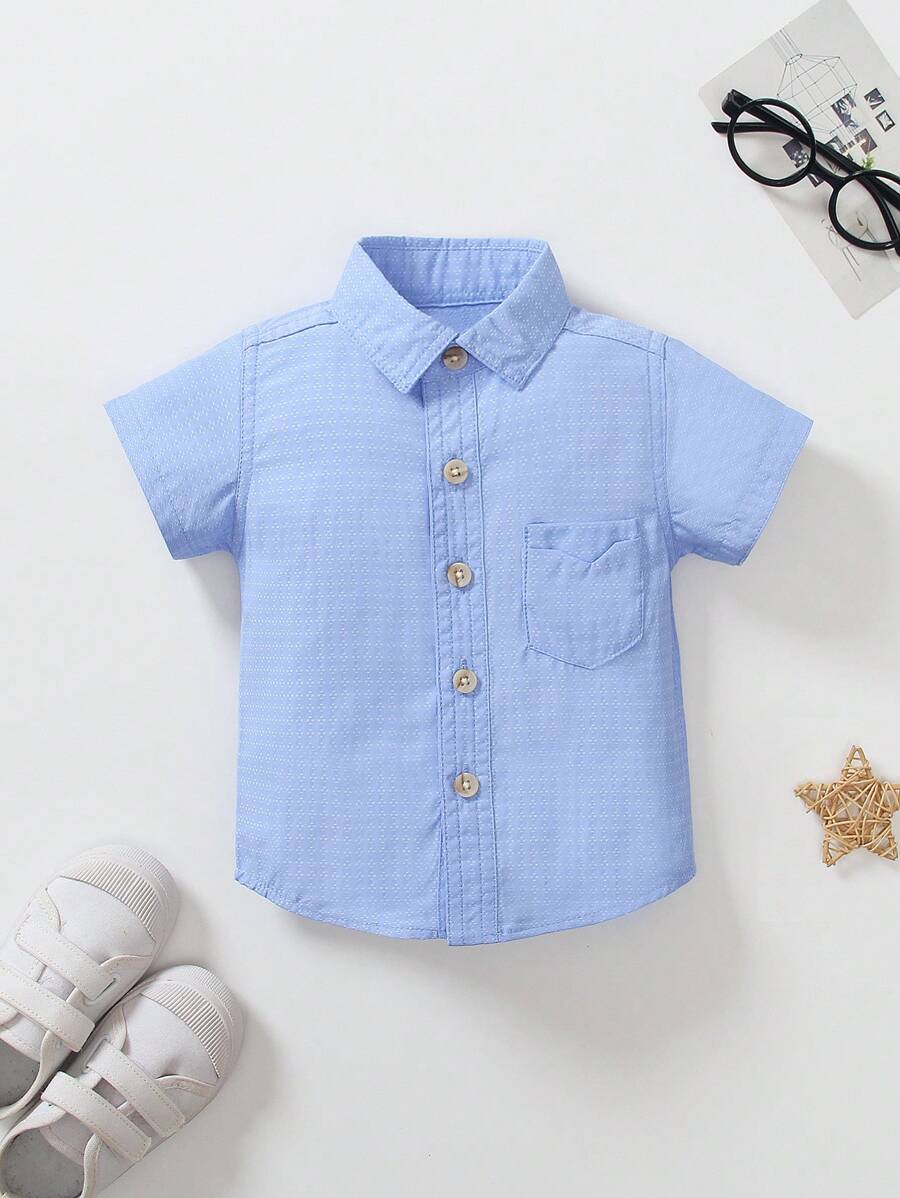 1 Stück Kinder Jungen Lässiges blaues Kragen Doppeltasche Hemd, geeignet für lässige Partys, Geburtstagsfeiern, Gastgeber-Anlässe, Aufführungen, Strandurlaub, Frühling/Sommer