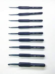 Blauer TPR Weicher Griff Häkelnadel Set, geeignet für Stricken und Handarbeiten, Garn DIY Häkelnadeln 2,0/2,5/3,0/3,5/4,0/4,5/5,0/5,5/6,0