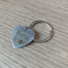 1 件 Mama Bear 钥匙链 - 不锈钢心形激光雕刻