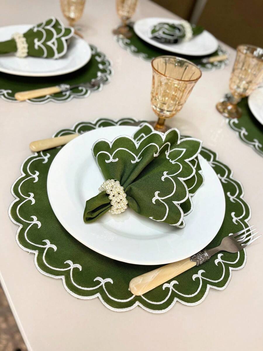 Mr Dias Napkin Rings - Sparta Moss - View 1
