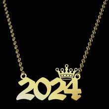 1pc Stainless Steel Year Engraved Necklace, Commemorative Unique Date, Birthday Crown Pendant Necklace, Birthday Gift, Elegant Minimalist Numeric Choker Collar Pendant Necklace