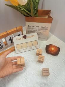 Dados de decisão para noite de encontro - Conjunto de jogo de dados de madeira para casais românticos, ideias portáteis e criativas para adultos com mais de 18 anos, presente de amor ideal para homens, mulheres, marido, esposa, namorada, namorado (4 dados)