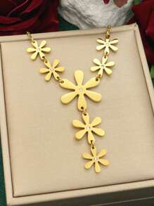 Bohemian Vacation Style Women's Jewelry Set, 18K Gold Plated Stainless Steel, Starfish Pendant Necklace & Sunflower Earrings Set, Hand-Polished, Exquisite Design, Perfect Gift For Mother's Day, Birthday, Date, Dance, Festival, Back-To-School Season, And Wedding Occasions