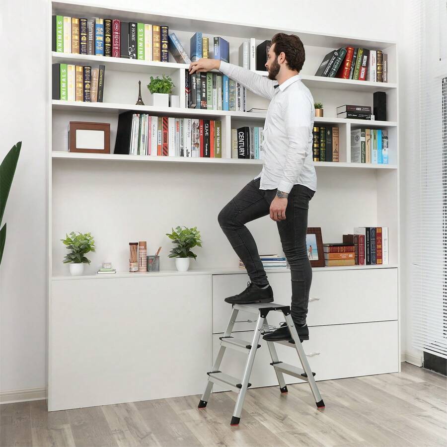 SONGMICS Ladder, 3 Step Ladder, Aluminium Ladder With 3 Non-Slip Steps, Multi-Purpose, Max. Load Capacity 150 Kg - Silver - View 1
