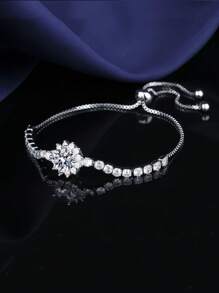 Simple And Fashionable Diamond-Set Flower Bracelet, Adjustable Pull, Women's Style, Can Be Given To Mother, Friends' Gift