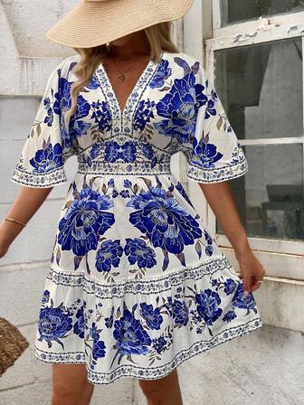 Women's V-Neck Batwing Sleeve Summer Casual Holiday Dress With Blue And White Porcelain Print, Elastic Waist And A-Line Dress Vacation Beach Outfit