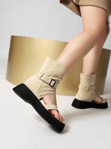 Bottes courtes à semelle épaisse de design de niche, nouvelles sandales à la mode de style français à tube court sexy et pour femmes, printemps/été