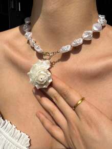 1pc White Asymmetrical Baroque Pearl Natural Large Sea Shell Pendant Necklace, Simple & Versatile Beach Jewelry, Perfect Elegant Summer Vacation Accessory For Women - Multicolor - View 3