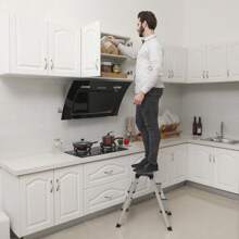 SONGMICS Ladder, 3 Step Ladder, Aluminium Ladder With 3 Non-Slip Steps, Multi-Purpose, Max. Load Capacity 150 Kg - Silver - View 4