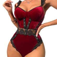 Lingerie sexy, tuta in velluto e pizzo, sottile e sexy