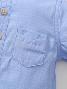 1 Stück Kinder Jungen Lässiges blaues Kragen Doppeltasche Hemd, geeignet für lässige Partys, Geburtstagsfeiern, Gastgeber-Anlässe, Aufführungen, Strandurlaub, Frühling/Sommer