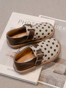 1 Pair Children Polka Dot Patchwork Flat Shoes, Fashionable & Minimalist, Suitable For Spring/Summer