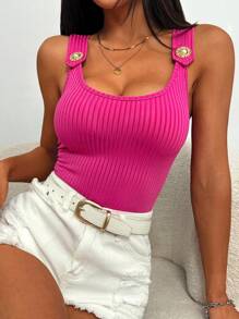 Top de tirantes anchos con botones dorados, de corte ajustado, para uso casual diario en verano - Rosa Fucsia - Ver 1