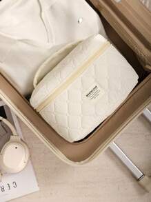 1Pc/Set Beige Quilting Makeup Bag With Soft Texture, Vintage Large Capacity Cosmetic Bag&Travel Organizer Handheld, Minimalism Cozy Foam Toiletry Big Set, Lightweight Fluffy Makeup Pouch, Home Decor, Delicate Gift For New Semester, Spring/Early Summer, Anniversary, Vacation, Trip, Back To School, Makeup Case, New Style In 2025.